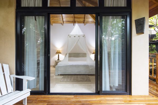 King Bungalow - Image 7